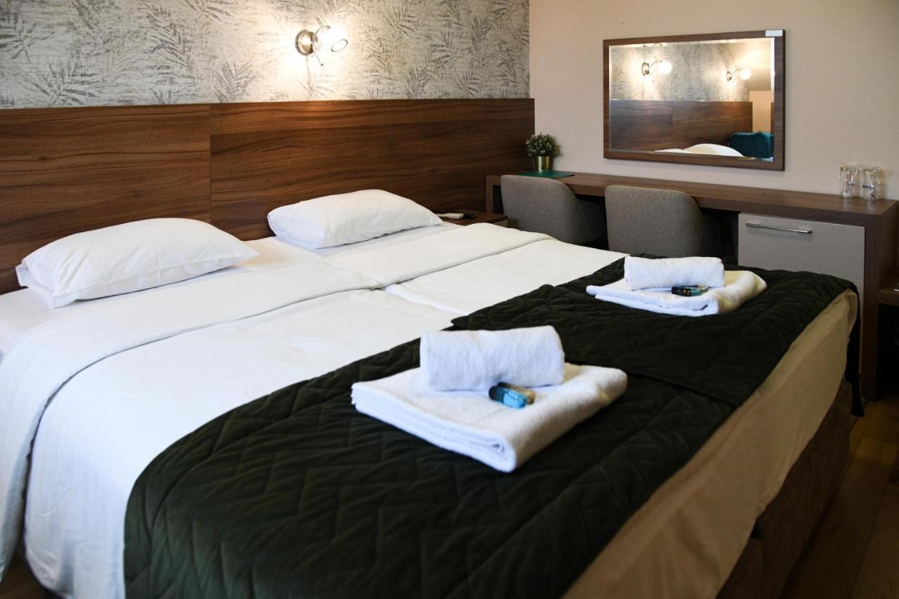 Hotel Garden Нови Сад Екстериор снимка