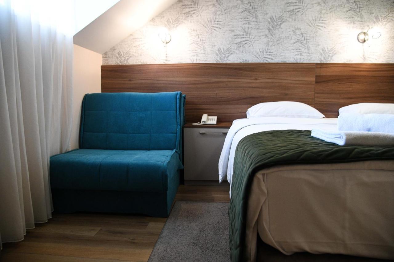 Hotel Garden Нови Сад Екстериор снимка