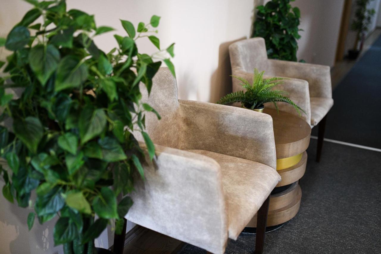 Hotel Garden Нови Сад Екстериор снимка