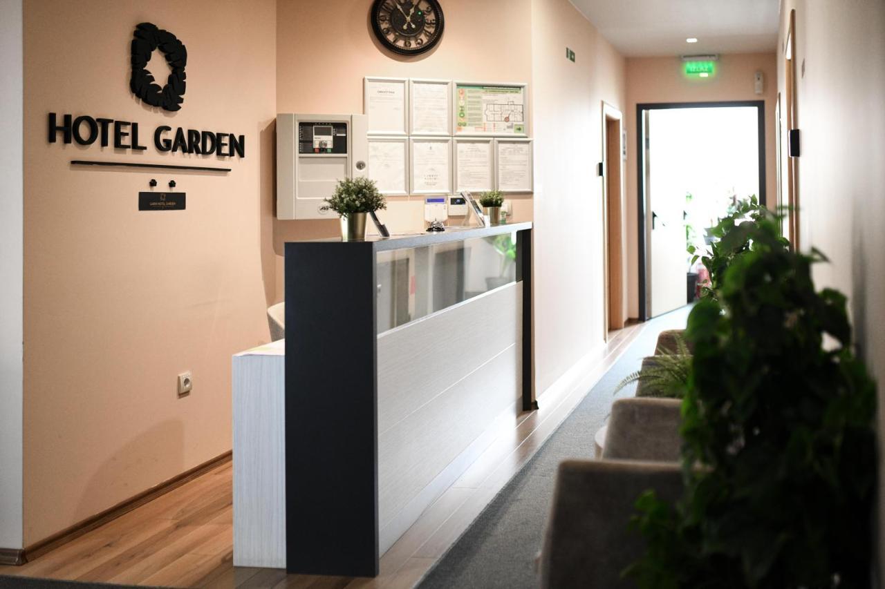 Hotel Garden Нови Сад Екстериор снимка