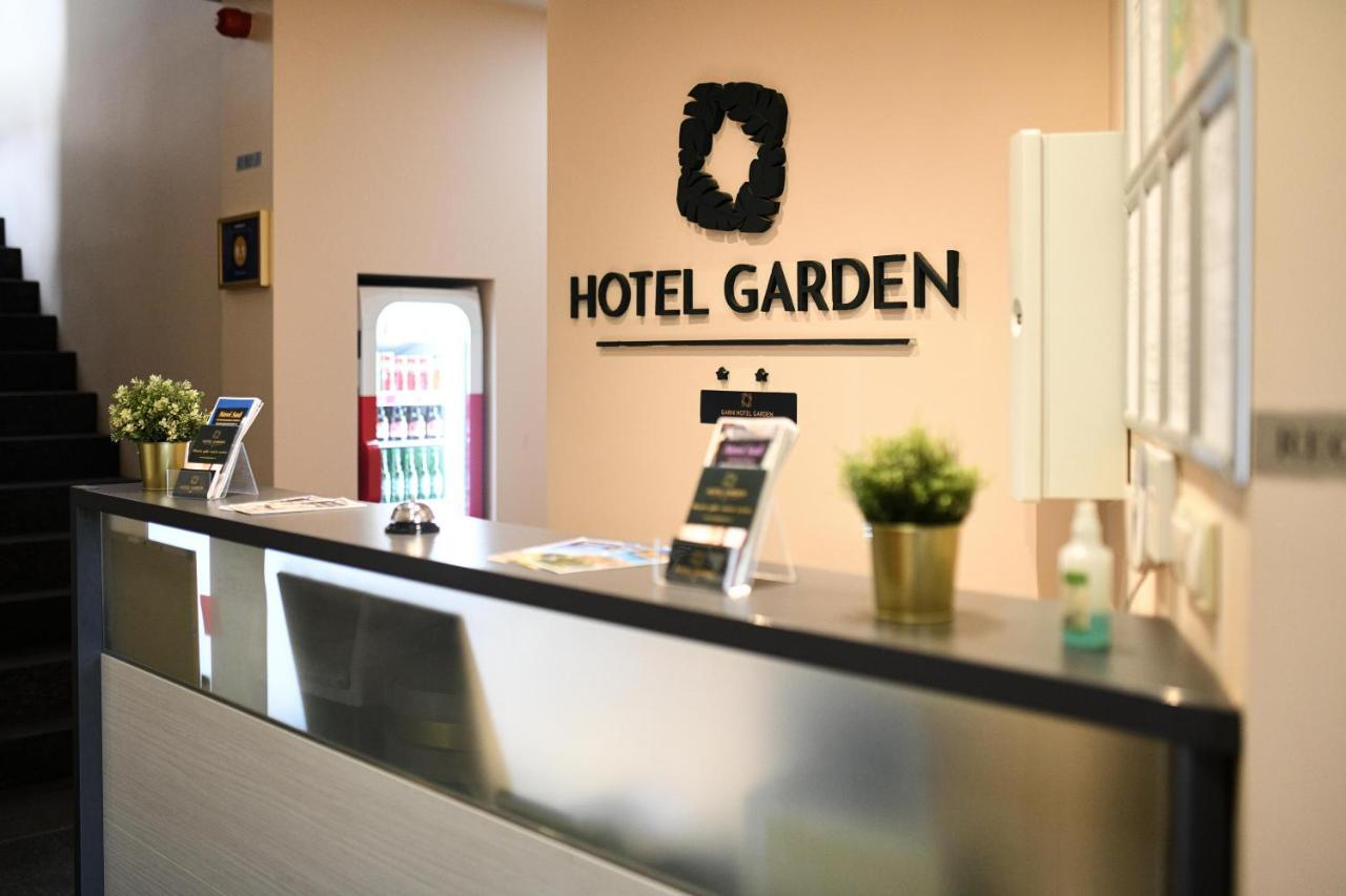 Hotel Garden Нови Сад Екстериор снимка